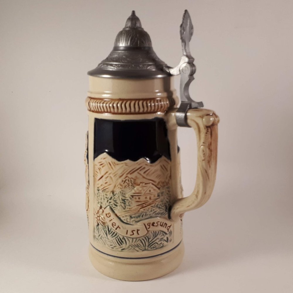 Vintage German Pewter lidded Beer stein tankard " Bier ist gesund "